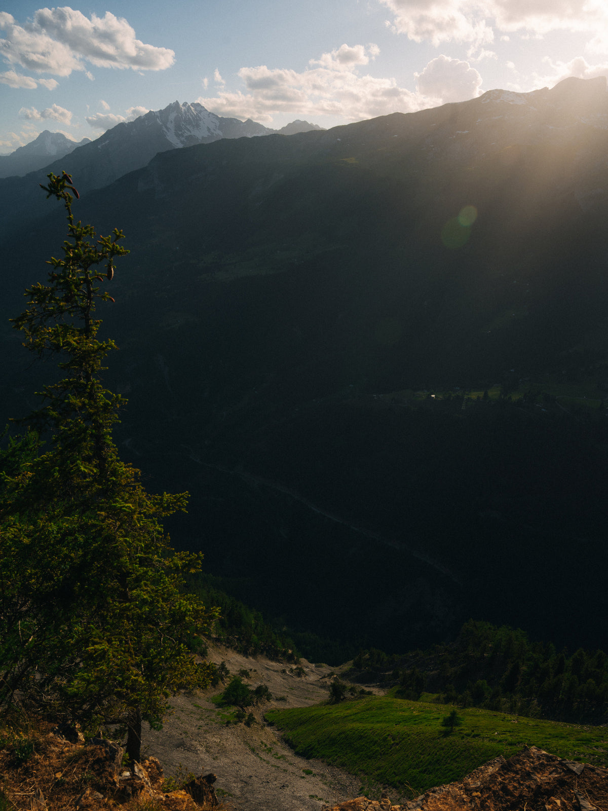 Vue sur les montagnes depuis les premières pentes du Prabé.